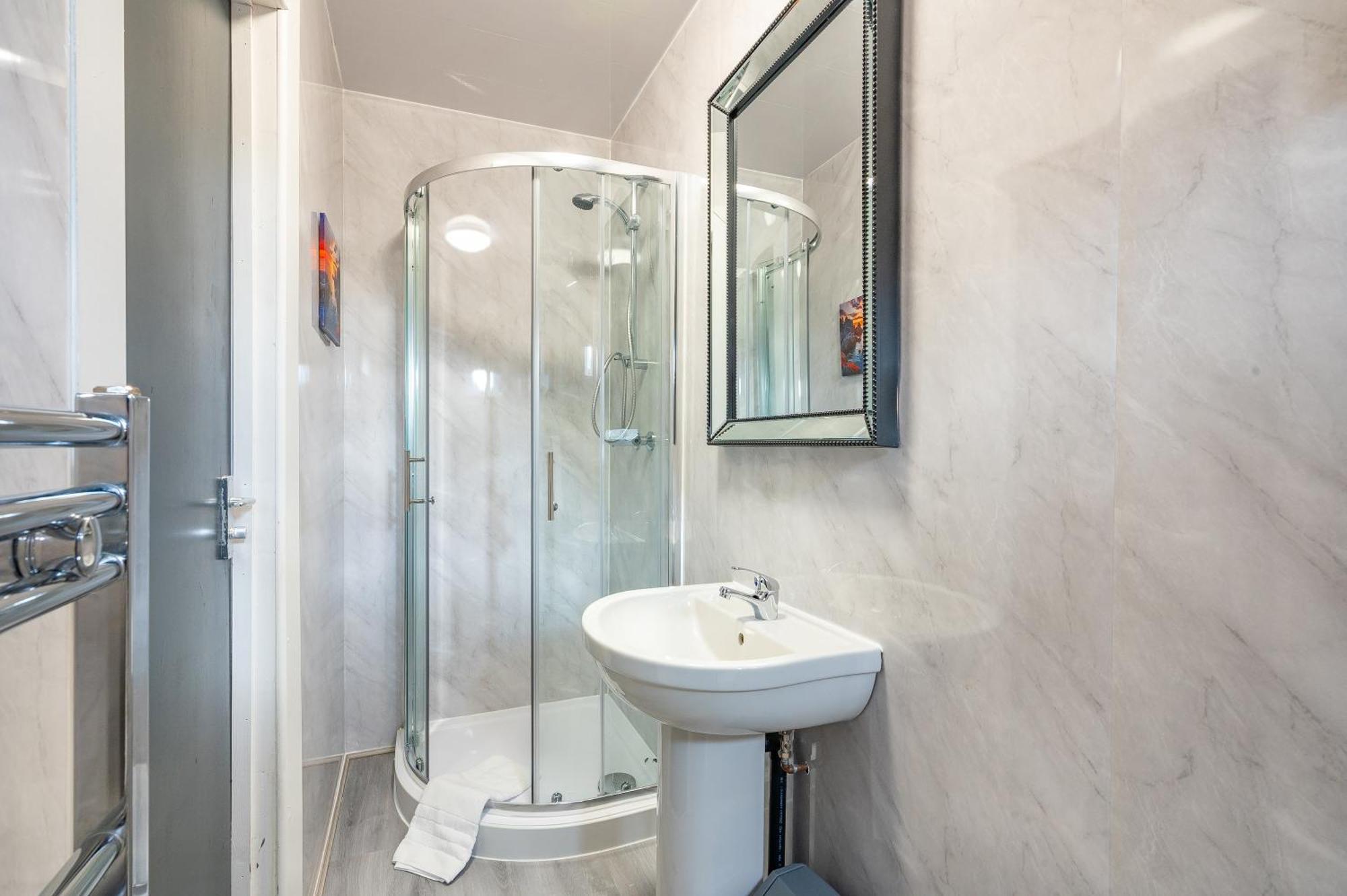*Rc246*For Your Relaxed & Cosy Stay + Free Parking Leeds  Exterior foto